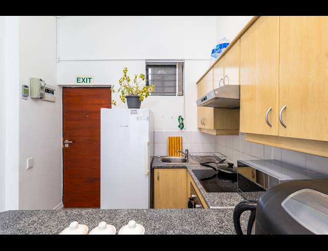 2 BEDROOM APARTMENT TO LET IN TYGER WATERFRONT